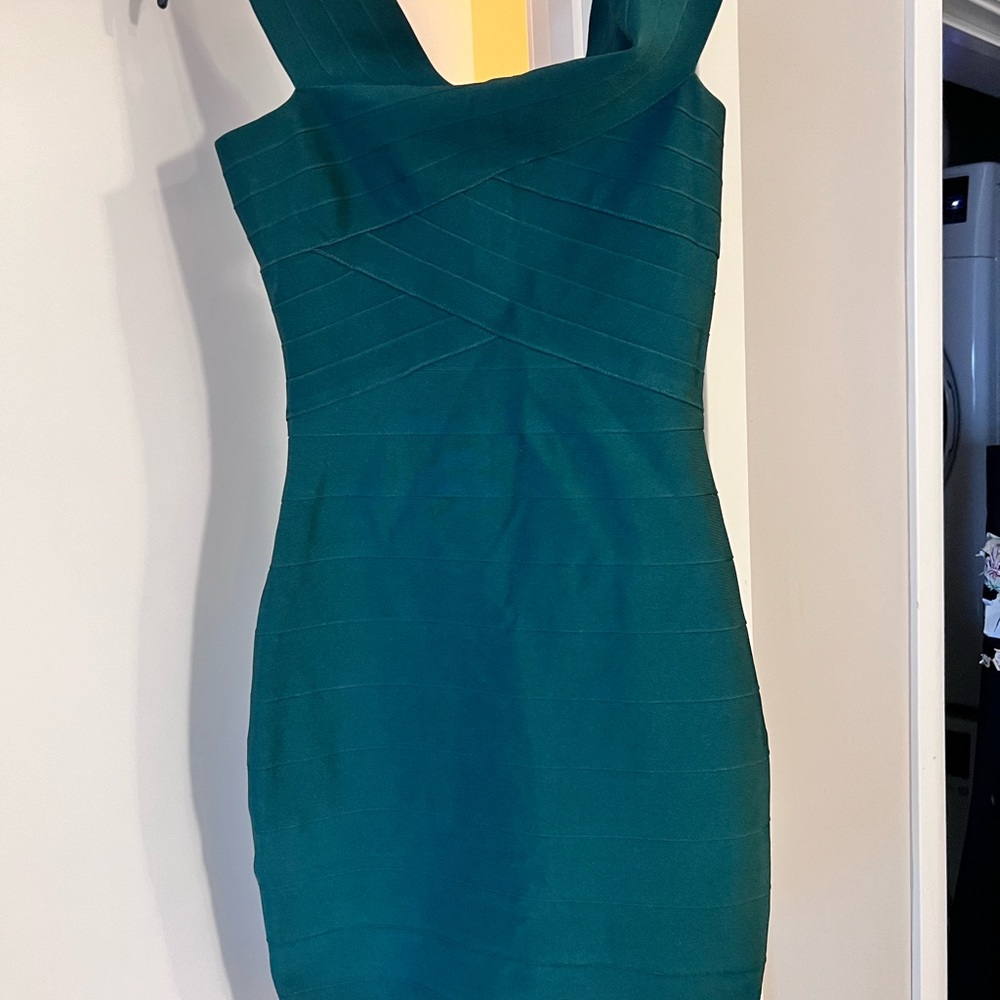 Emerald Green off the shoulder bodycon dress